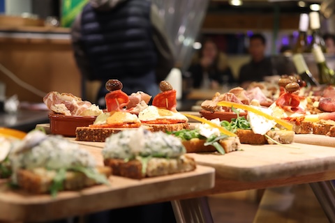 Food & drinks